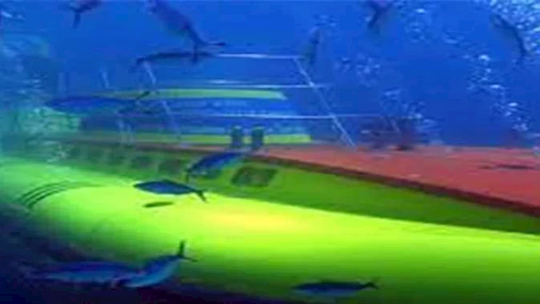 وفيات و اصابات في غرق الغواصة سندباد في الغردقة