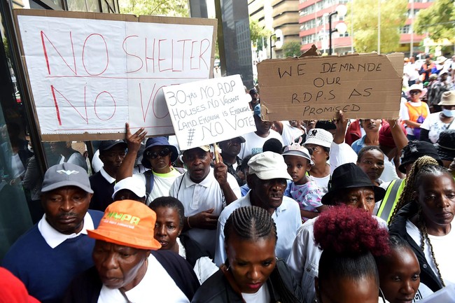 Soweto residents want RDP houses