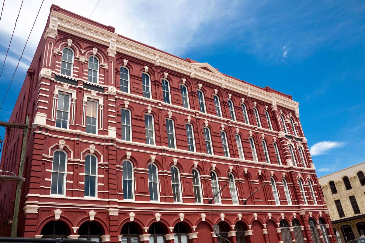 21 Famous Texan Landmarks: How Many Have You Seen? 30