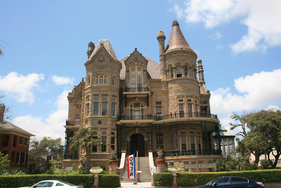 21 Famous Texan Landmarks: How Many Have You Seen? 34
