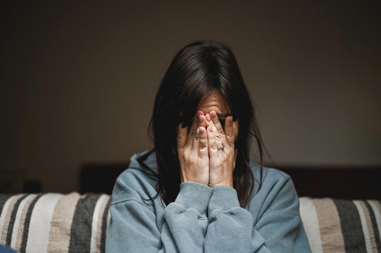 The 5 signs your mental health is dipping, according to a counsellor