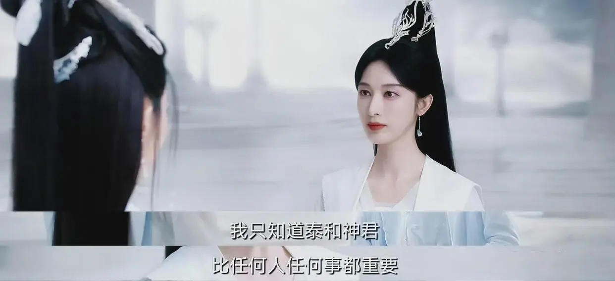 女演员的妈生脸有多重要？《念无双》唐嫣与张俪站一起让我明白了