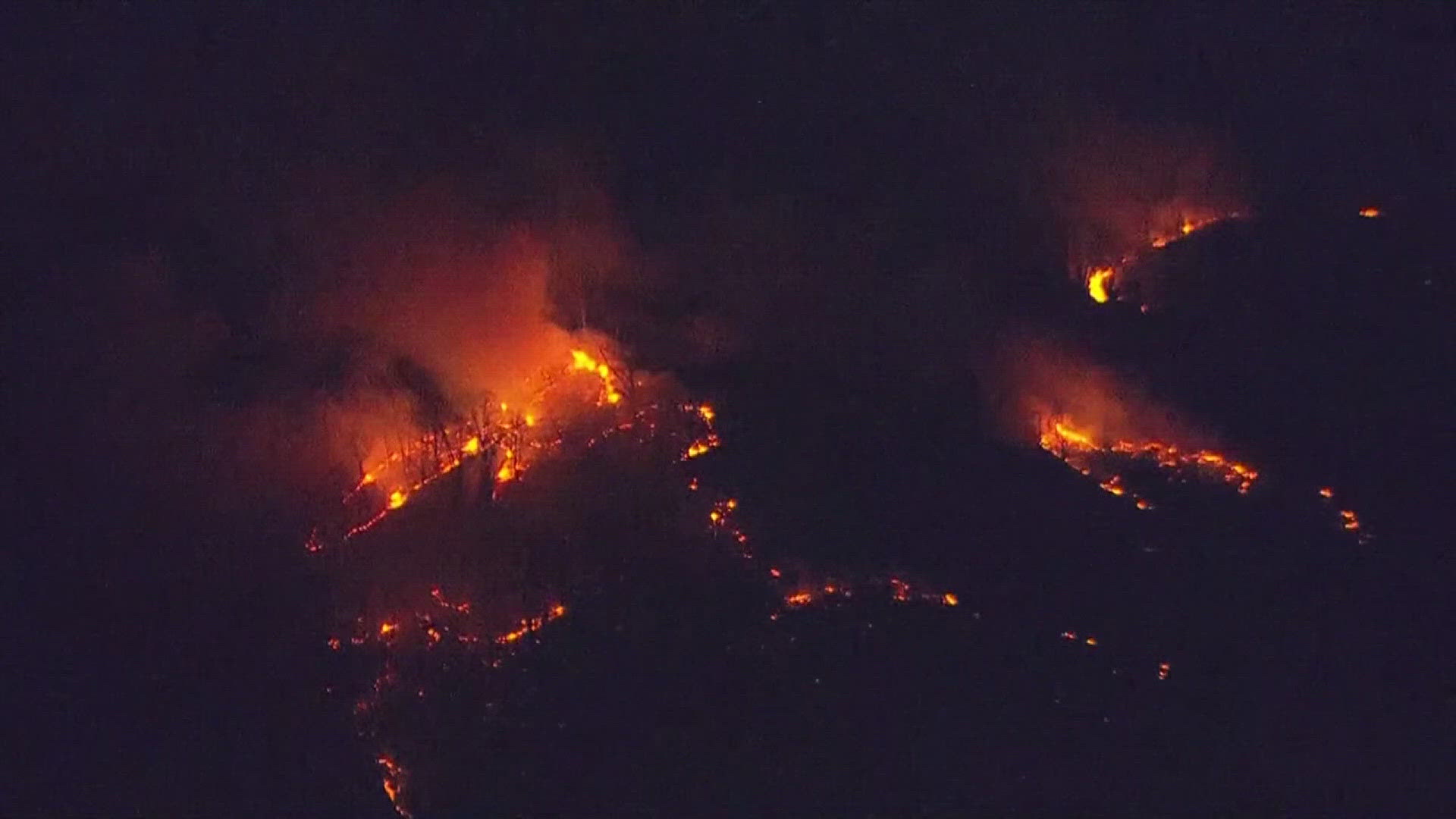 Residents across South Carolina on edge amid raging wildfires