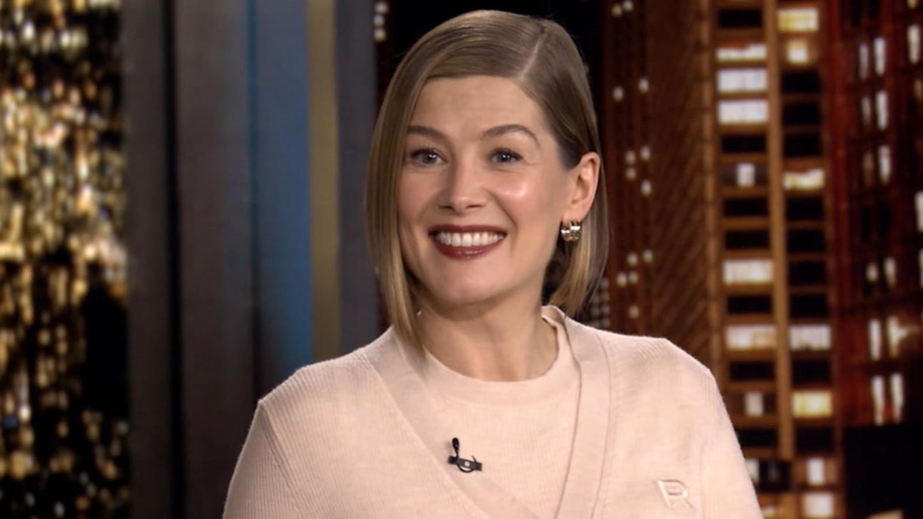 1on1 with Rosamund Pike