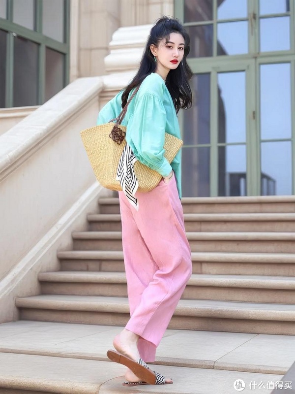 解锁春日限定：奏响色彩搭配的灵动和弦