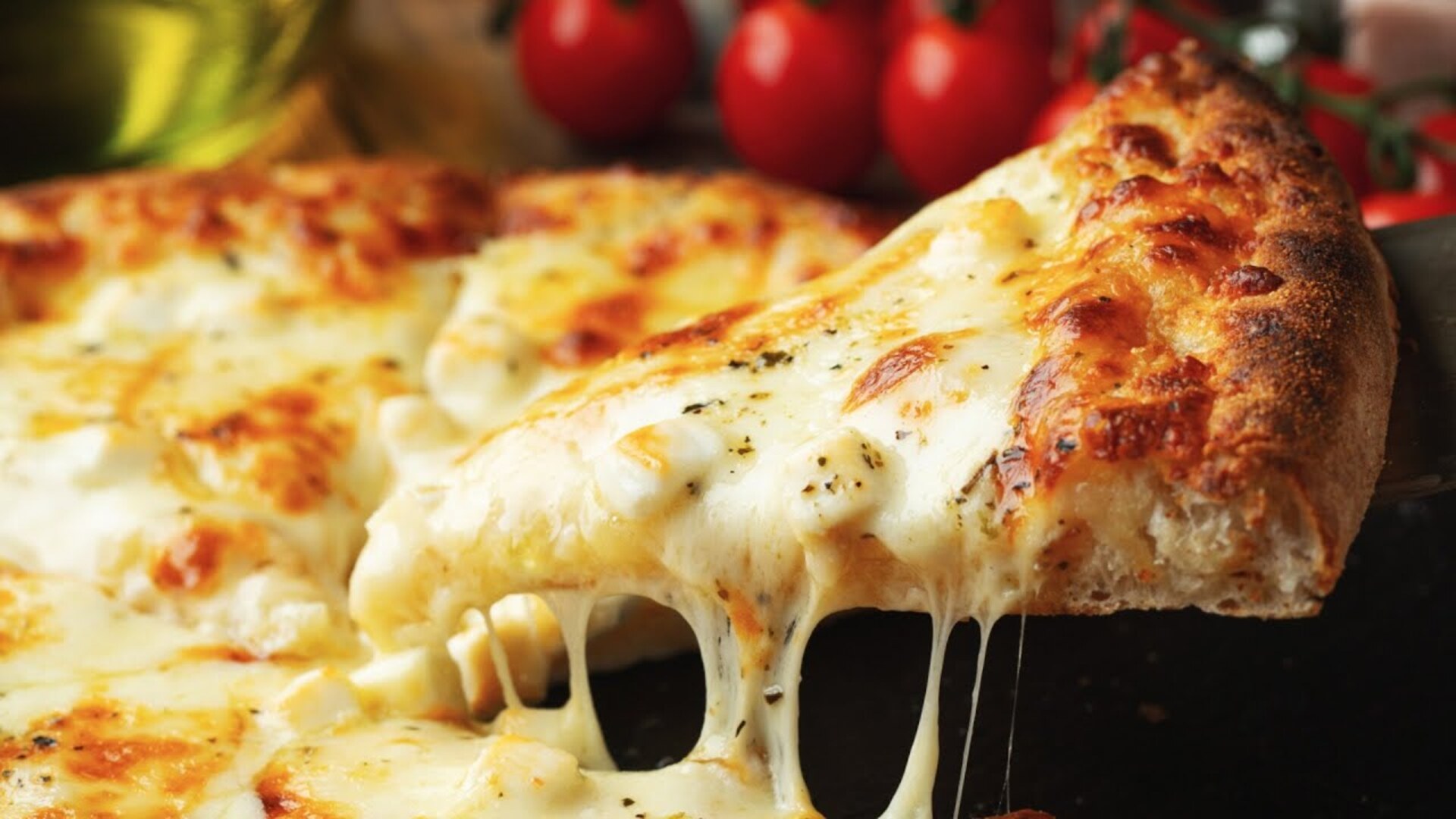 the-absolute-best-cheeses-to-put-on-pizza