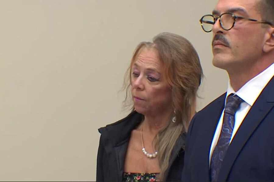 Woman accused of holding stepson captive for 20 years pleads not guilty(02)