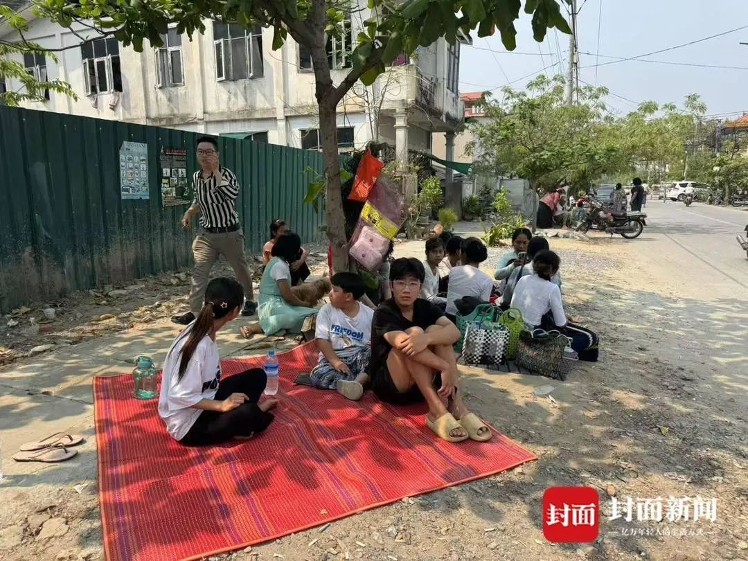 ��鲿�ֹ��ʺ���ȡ�����ɶ�Ů�������������������������ջع�