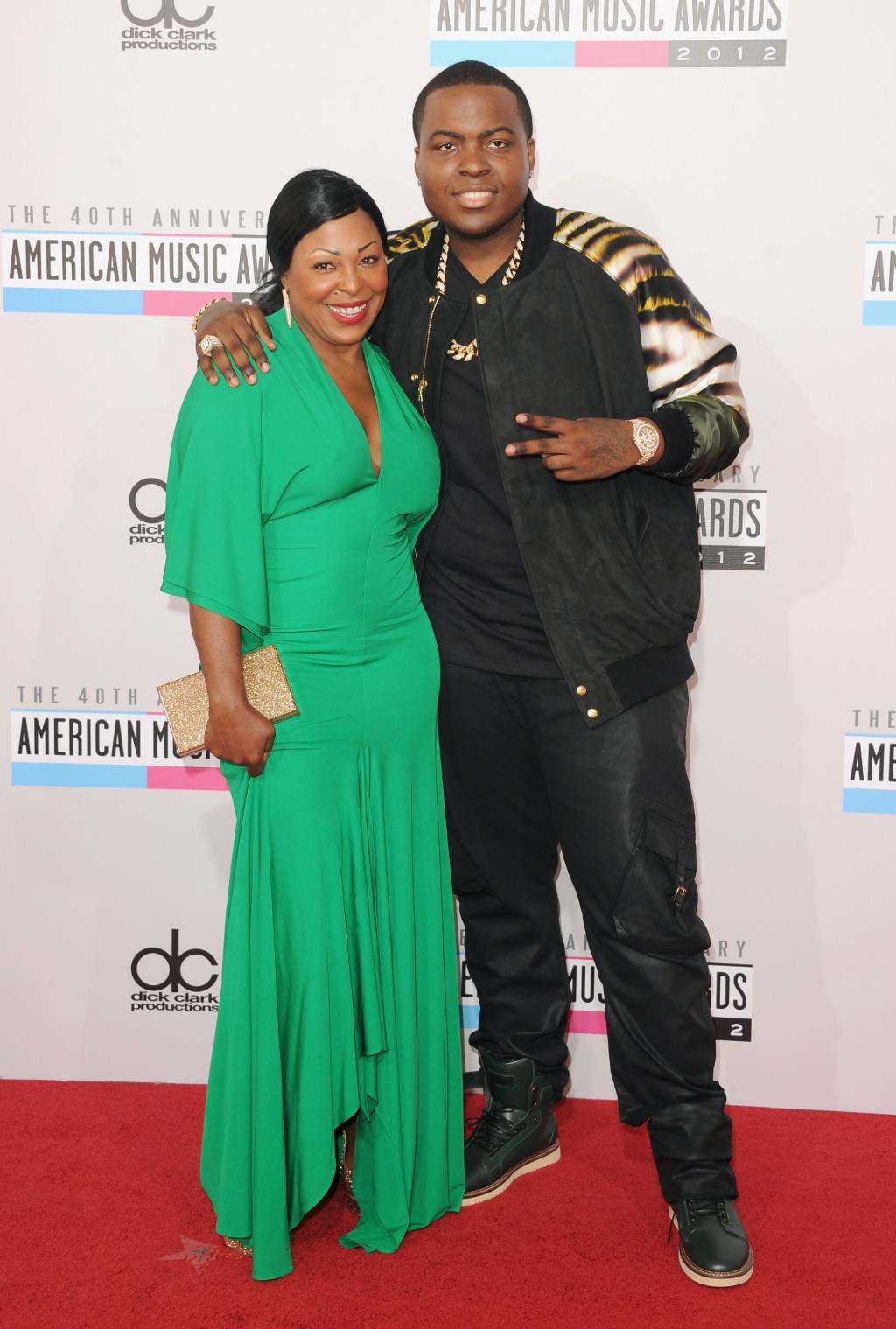 Sean Kingston breaks down as he, mom found guilty of fraud — tells