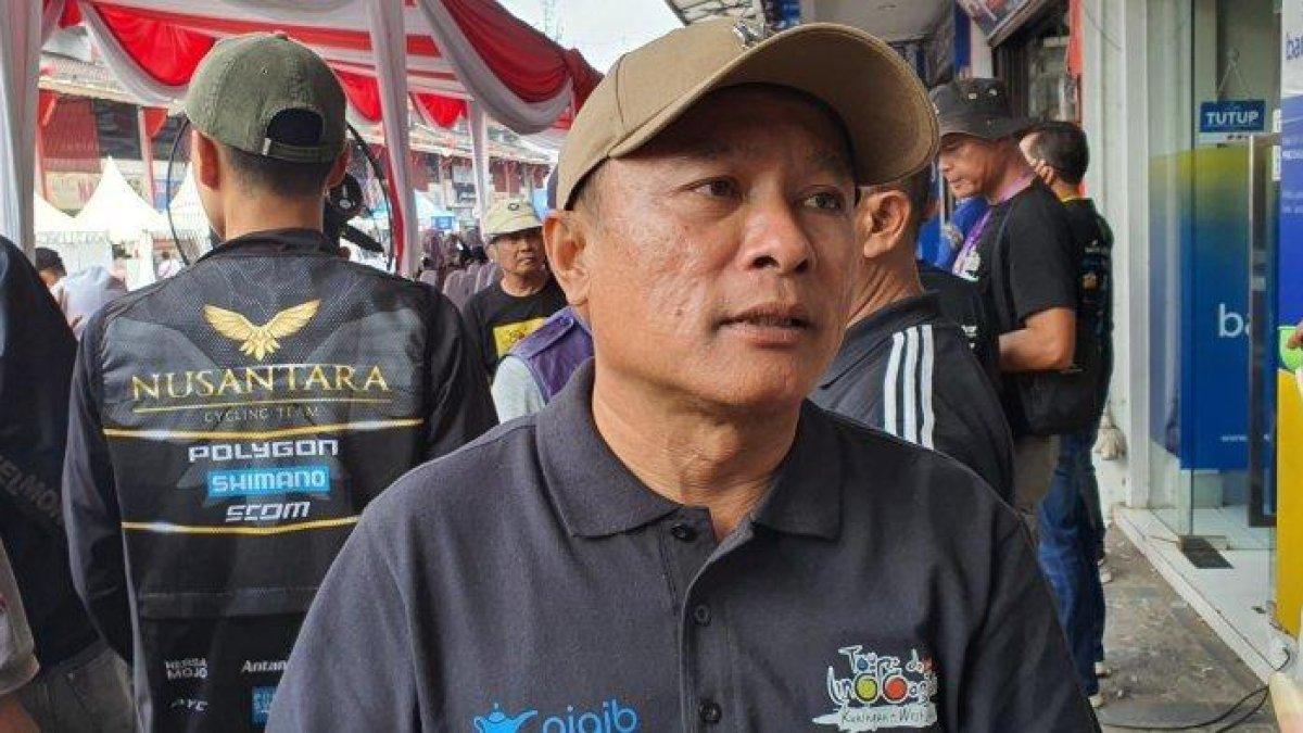 BUPATI KUNINGAN - Dian Rachmat Yanuar dokumen Tribun Jabar (29/3/2025). Dian Rachmat merupakan pemenang Pilkada Kuningan 2024. (Tribun Jabar/ Ahmad Imam Baehaqi)