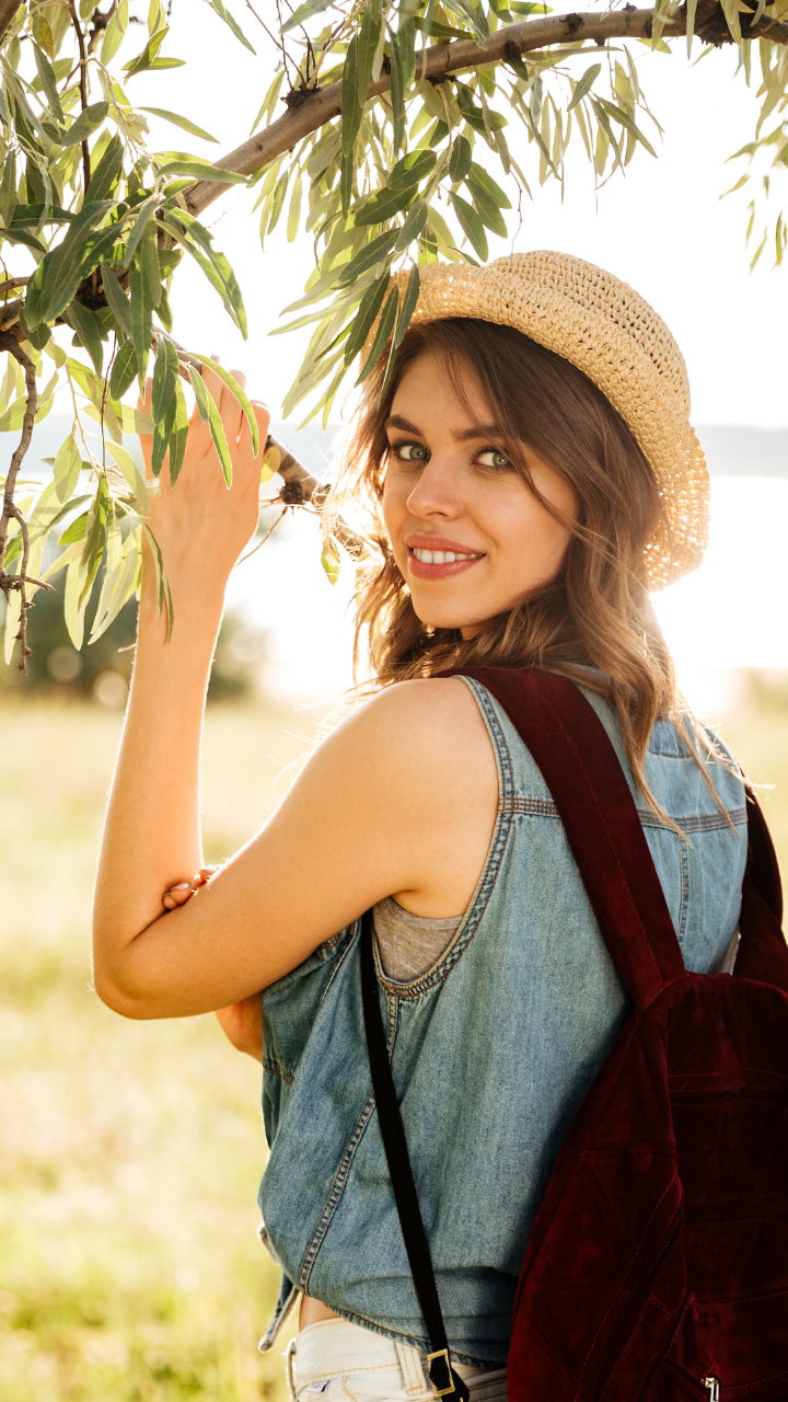 Want glow up in a month? Eat these 8 foods only