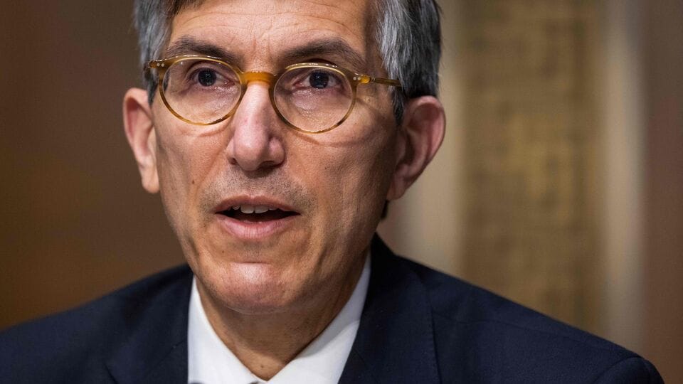 FDA’s top vaccine official Peter Marks resigns, calls out Robert F