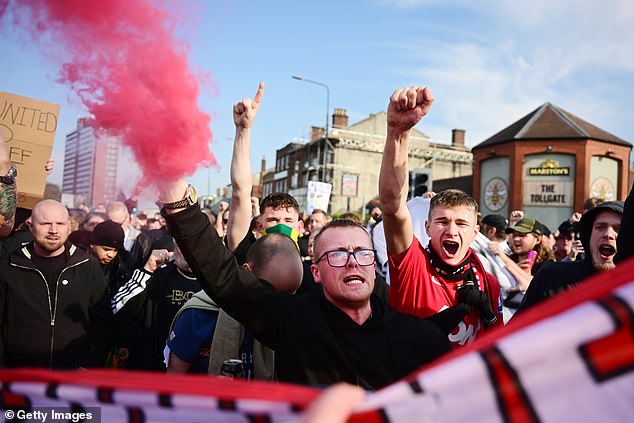 A spokesperson from the group suggested around '7,000 concessions, OAP people' will not be renewing season tickets