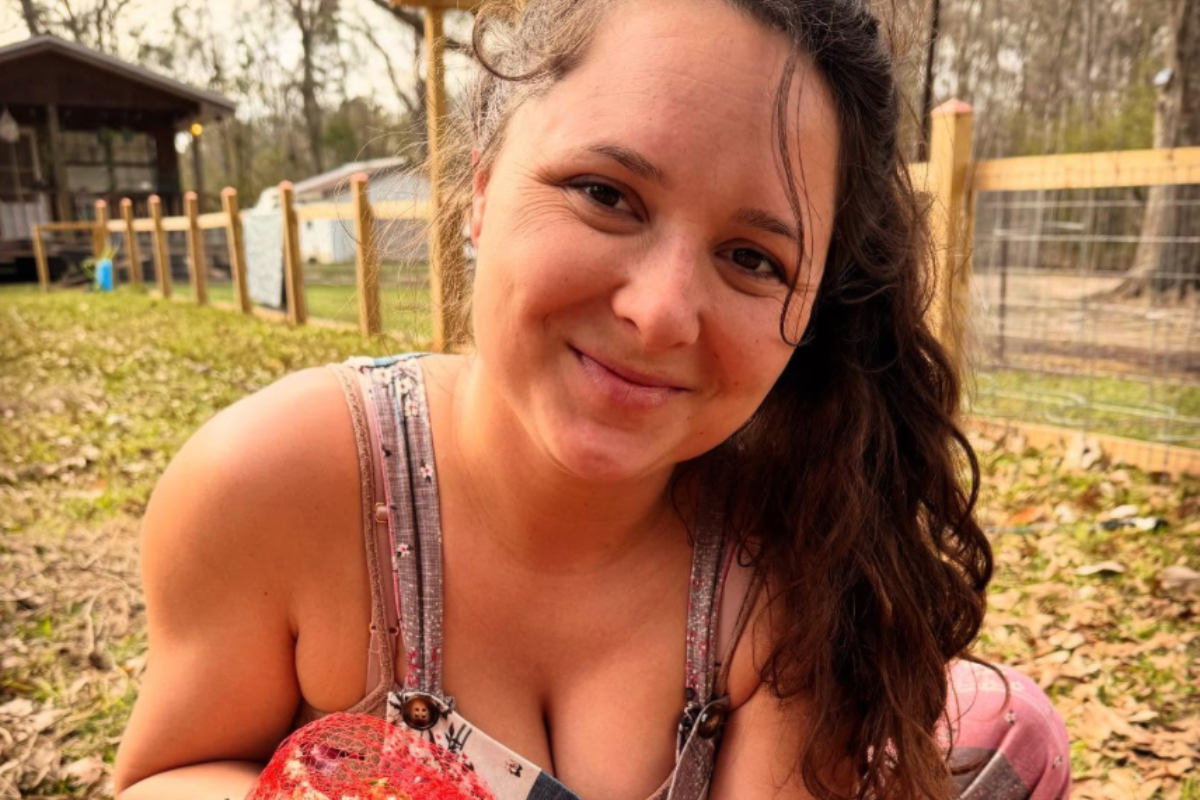 ‘Swamp People' Star Pickle Wheat Stuns in New Garden Photo Amid Pregnancy