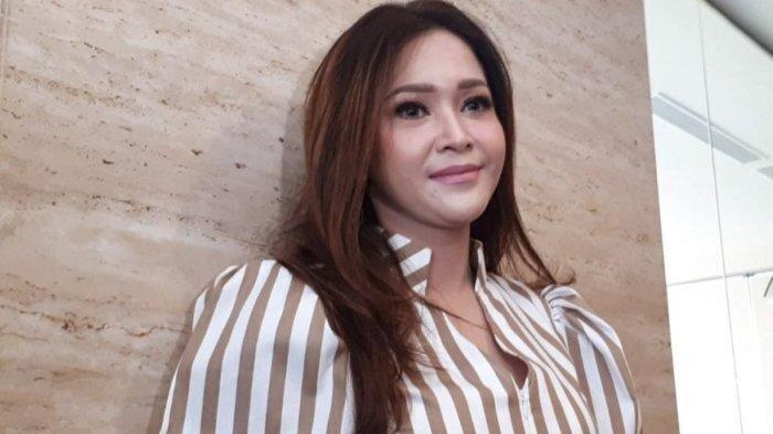 Pesta Ahmad Dhani Tanpa Maia Estianty: Al Ghazali Menikah di Luar Negeri