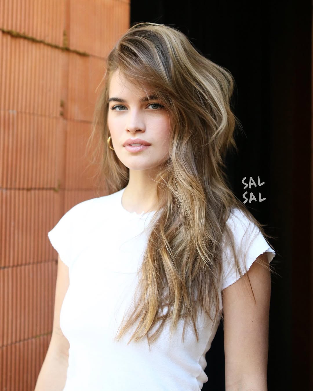 Pope Francis makes first public appearance before leaving hospital