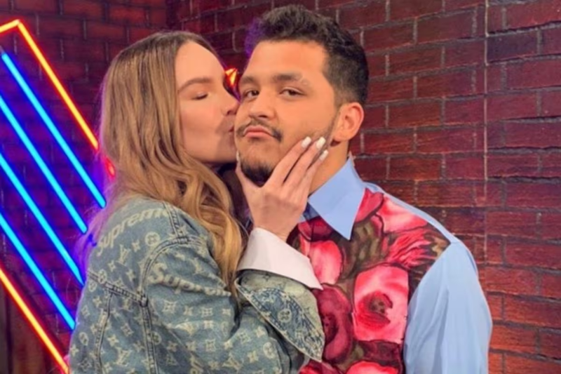 ¿Christian Nodal sigue pensando en Belinda? Confunde el nombre de su amada esposa con el de La Patrona. Foto Instagram