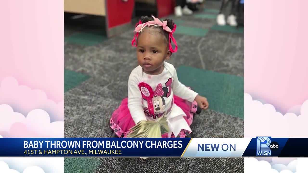 Man charged with dropping toddler from secondstory balcony(02)