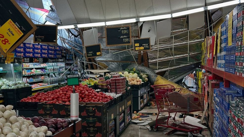 VIDEO Grocery store roof collapses in Oakdale, 2 people rescued