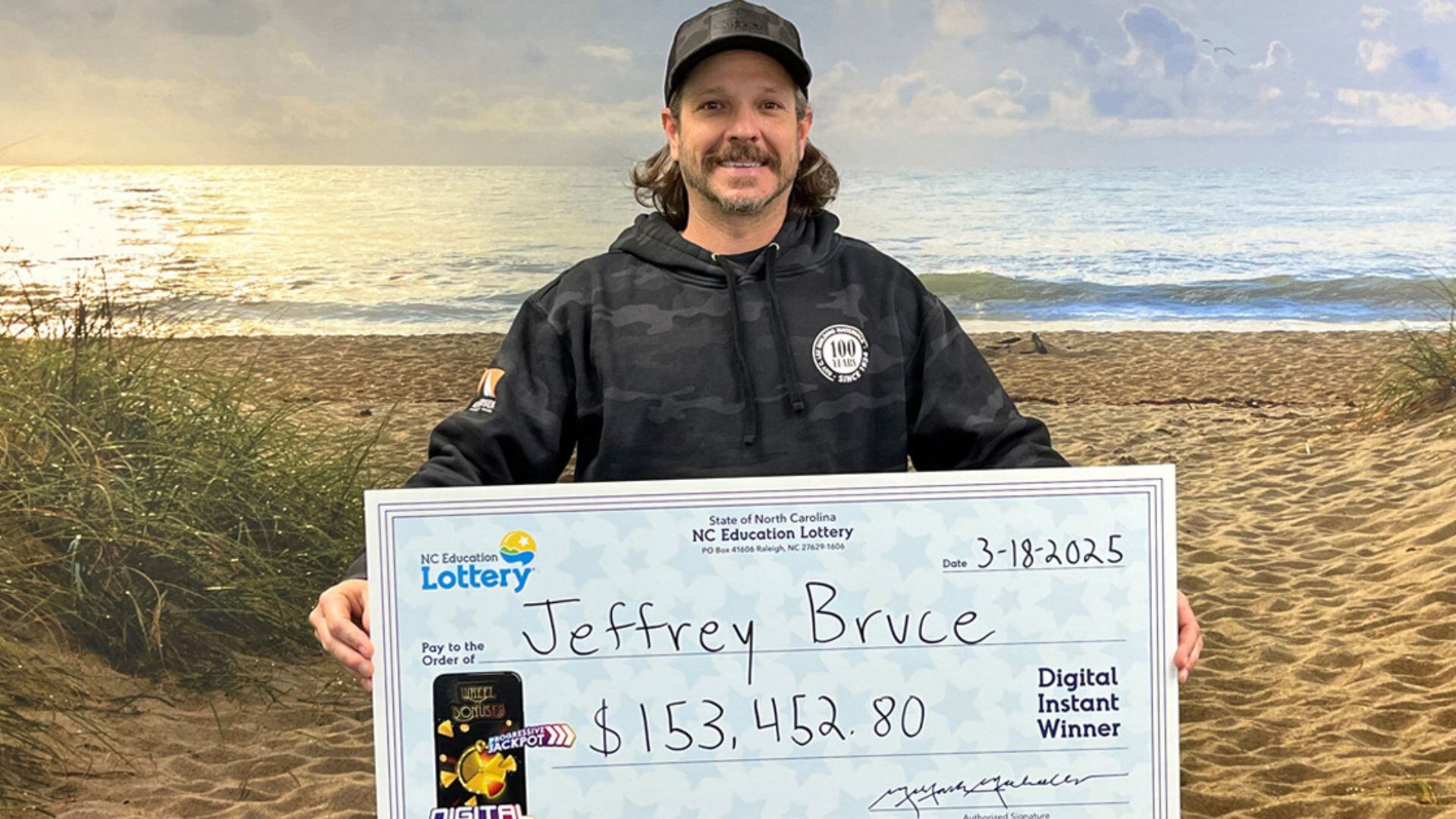 Onslow County man wins “unbelievable” 153,452 lottery jackpot