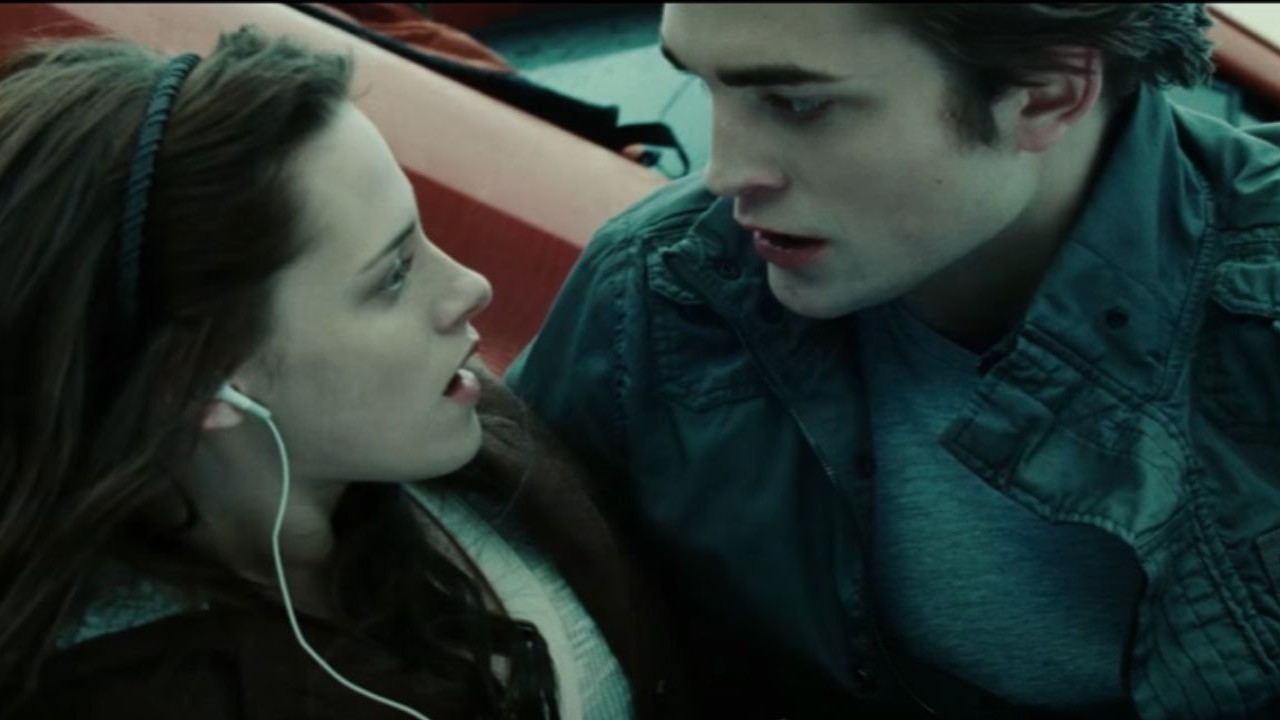 Twilight's Jackson Rathbone aka Jasper Recalls BTS Scene When Kristen