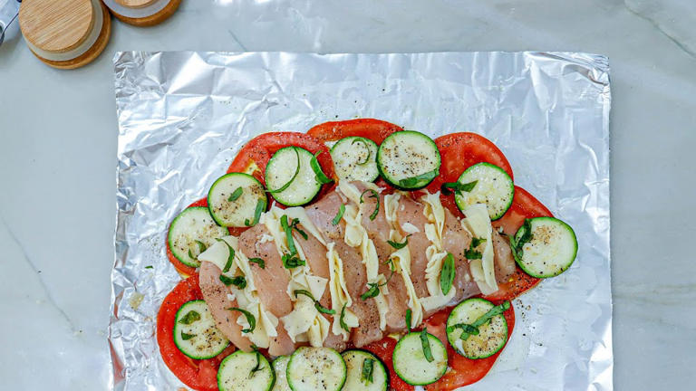 These Italian chicken packages are an easy one-pan summer dinner