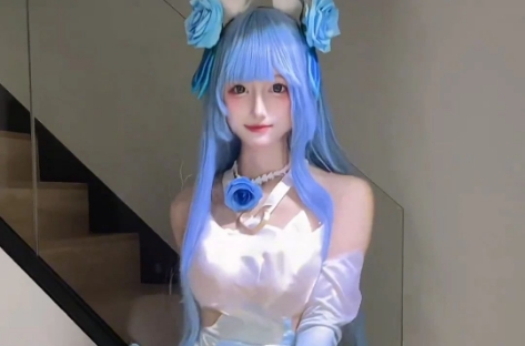 《王者荣耀》公孙离COS：