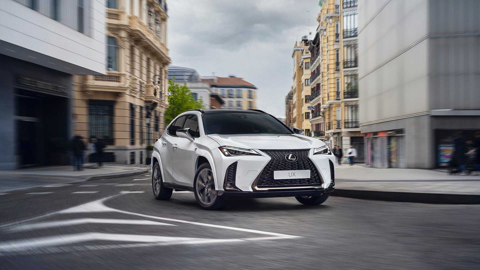 A front, right hand-side perspective shot of a 2023 Lexus UXh F Sport
