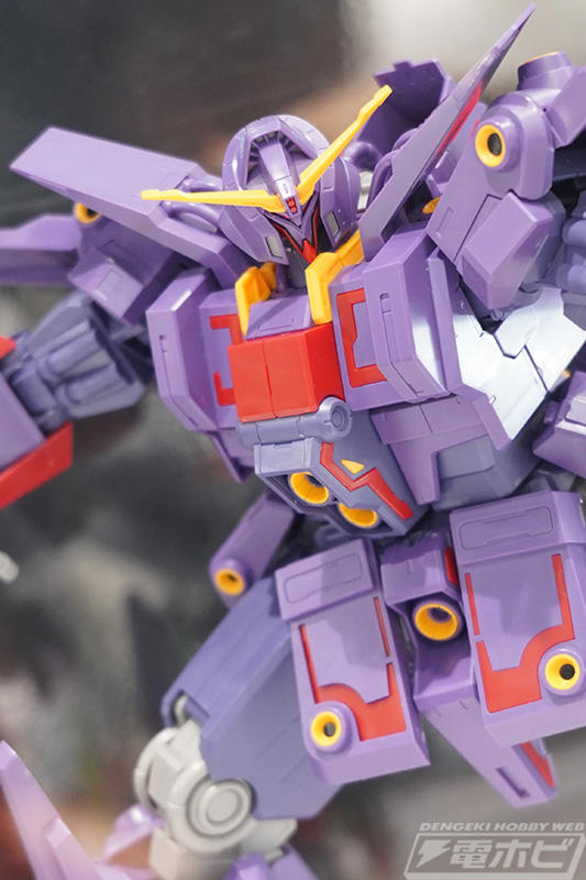 Zガンダム』ガンプラ「HG 1/144 サイコ・ガンダムMk-II」が展示