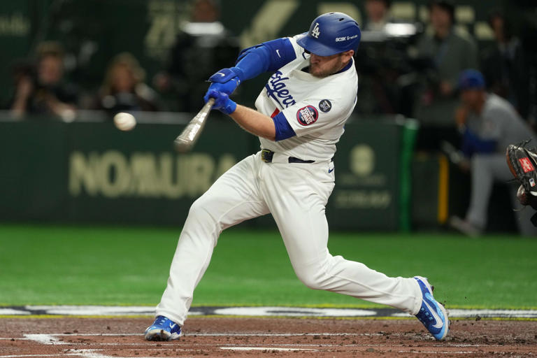 オープニング 大放出セール in Name His Stamps Muncy Max Dodgers' MLB With History 記念グッズ