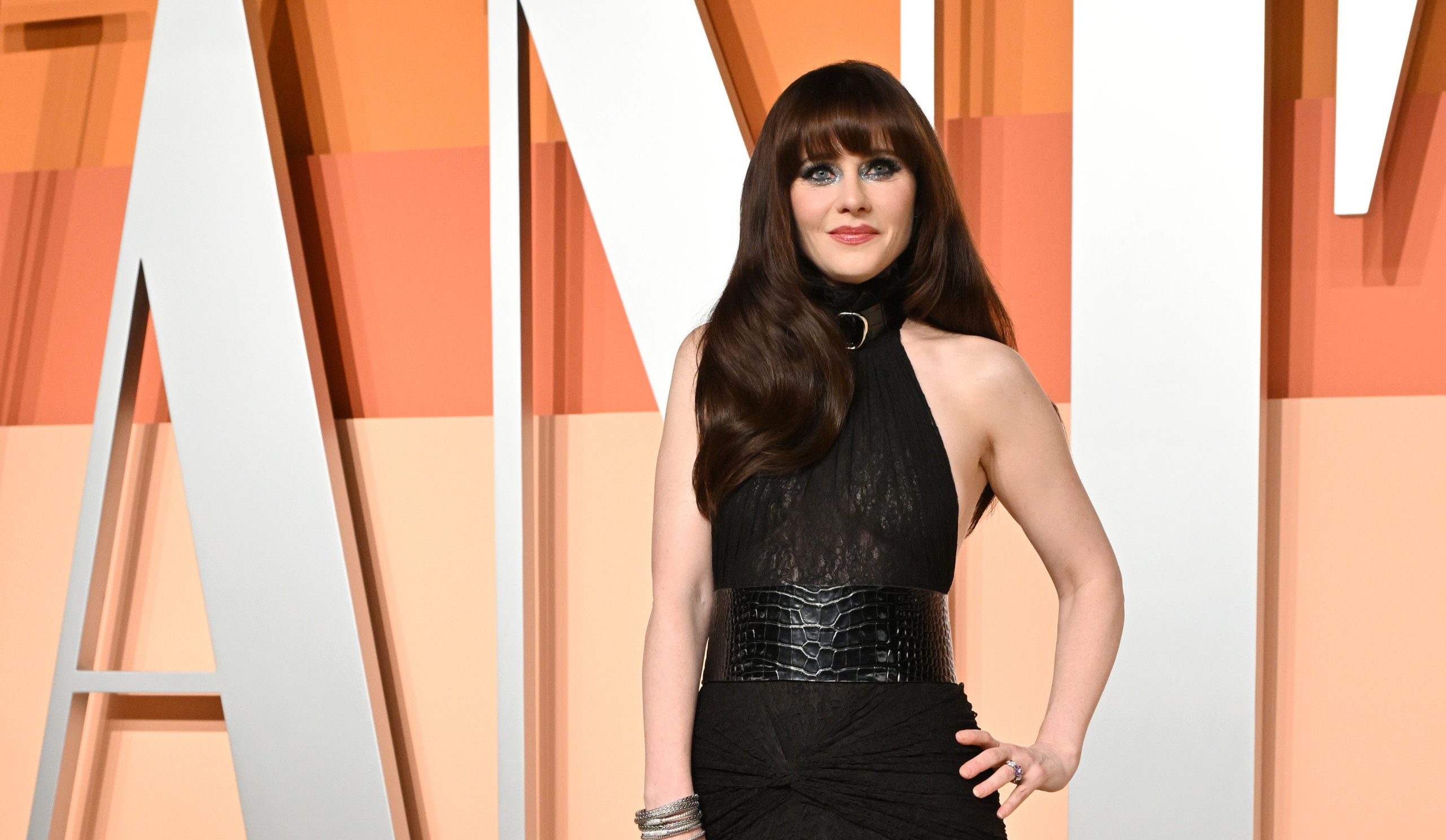 These celebrities live in surprisingly modest homes