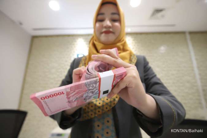 Kompak Memerah Sebulan Terakhir, Perhatikan Rekomendasi Saham Bank Lapis Dua Oktober