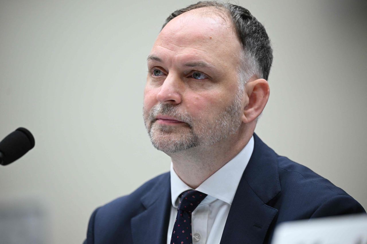 AMTRAK CEO GARDNER RESIGNS visual data 7