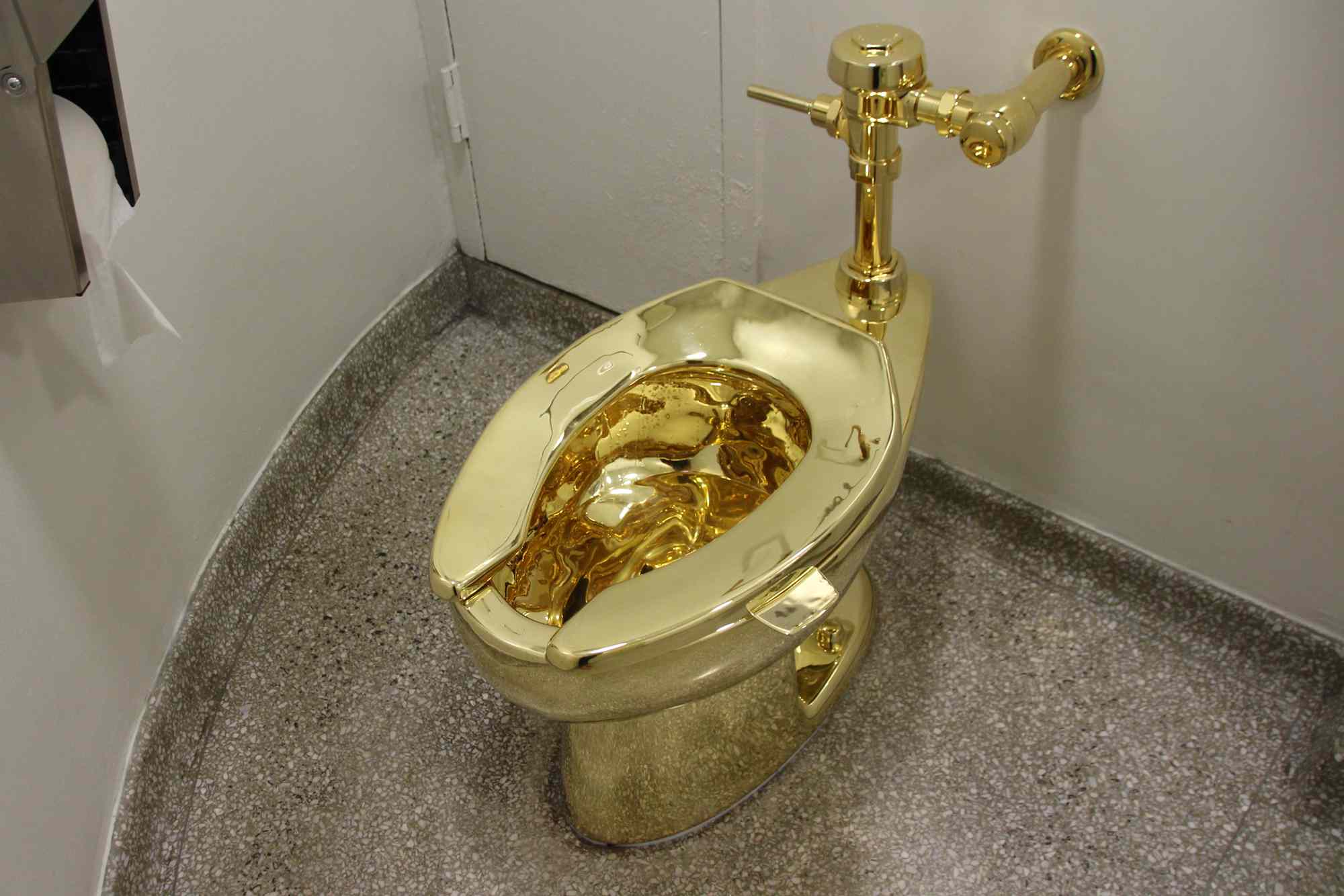 Second Man Found Guilty of Stealing Golden Toilet from Winston