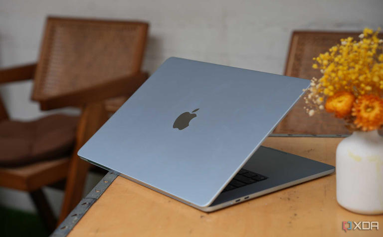 This MacBook Air with M3, 16GB RAM, and 512GB SSD just hit $799 — a ...