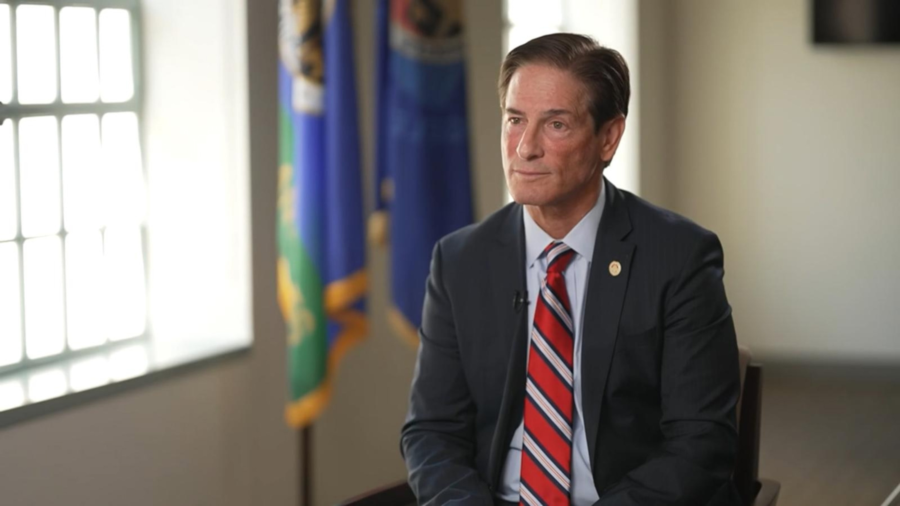 LA district attorney wants Menendez brothers to admit wrongdoing LA district attorney wants Menendez brothers to admit wrongdoing