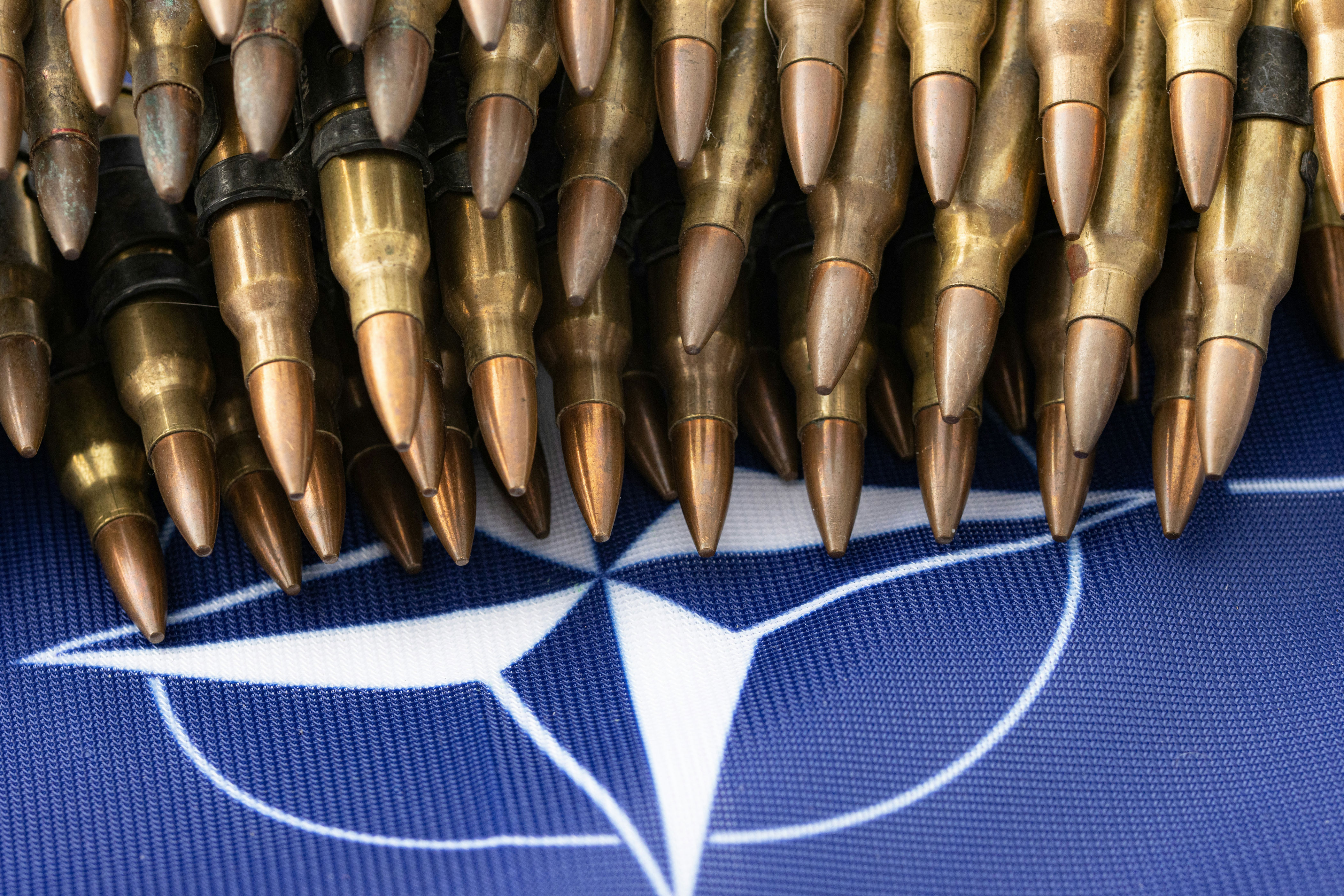 Trump Seeks Exit from Leadership Role in NATO Forces in Europe Trump Seeks Exit from Leadership Role in NATO Forces in Europe