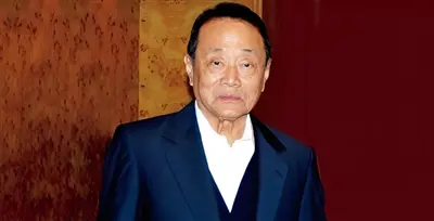 千亿富豪,101岁还在上班