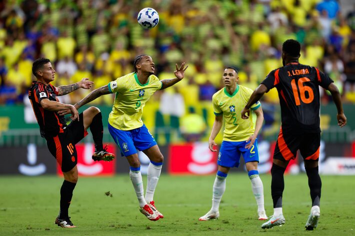 Brasil arrancou sofrida e suada vitória sobre a Colômbia no Mané Garrincha Foto: Wilton Junior/Estadão