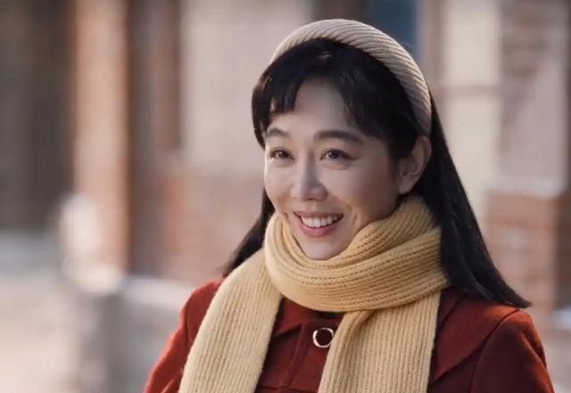 宋丹丹捧不红的干女儿，靠做饭吸粉百万，美厨娘姜妍终于被看见了