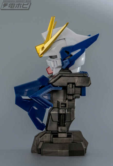 ガンダム Ｗ　EW メカニカルバスト　LED付き 新機動戦記ガンダムW Endless Waltz』ウイングガンダムゼロ EWが