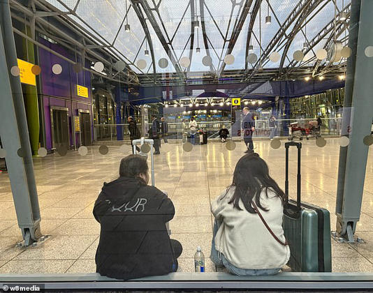 Around 220,000 people were due to travel through Heathrow today and the chaos from the complete closure will rumble on over the weekend and into next week because aircraft and passengers are now in the wrong place all over the world 