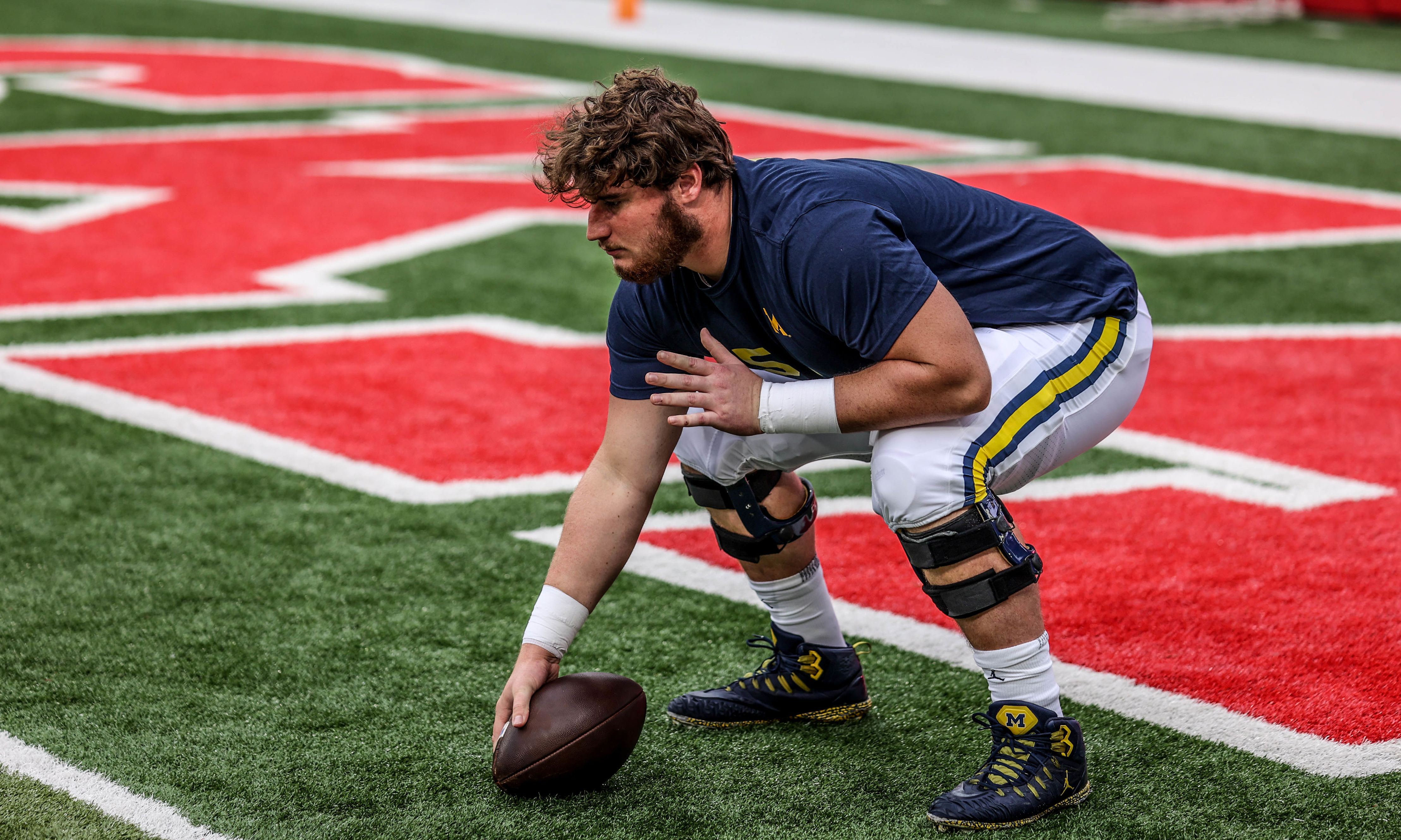 Greg Crippen, Michigan’s new starting center, aims to lead O-line ...