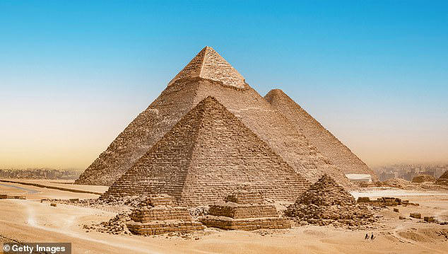 Joe Rogan weighs in on theories about 'city below Pyramids of Giza'