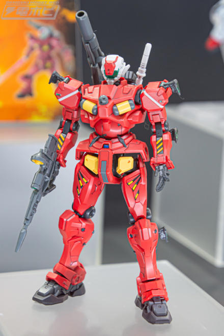 機動戦士Gundam GQuuuuuuX（ジークアクス）』白いガンダムや軽