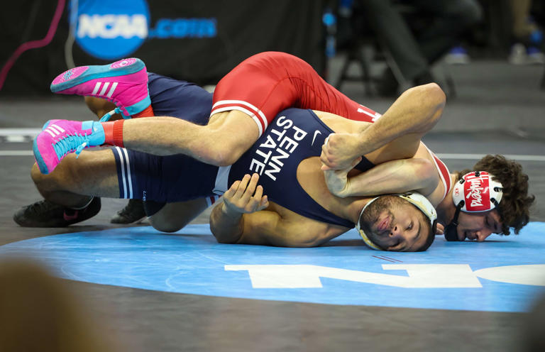 ‘Tough night’ for Rutgers wrestling ends with 0 All-Americans at 2025 ...