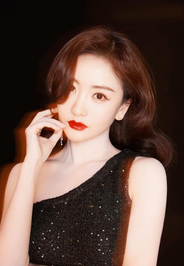 演技精湛却被忽视，11次女主无缘爆红，44岁搭档聂远逆袭大火