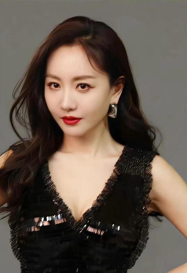 演技精湛却被忽视，11次女主无缘爆红，44岁搭档聂远逆袭大火