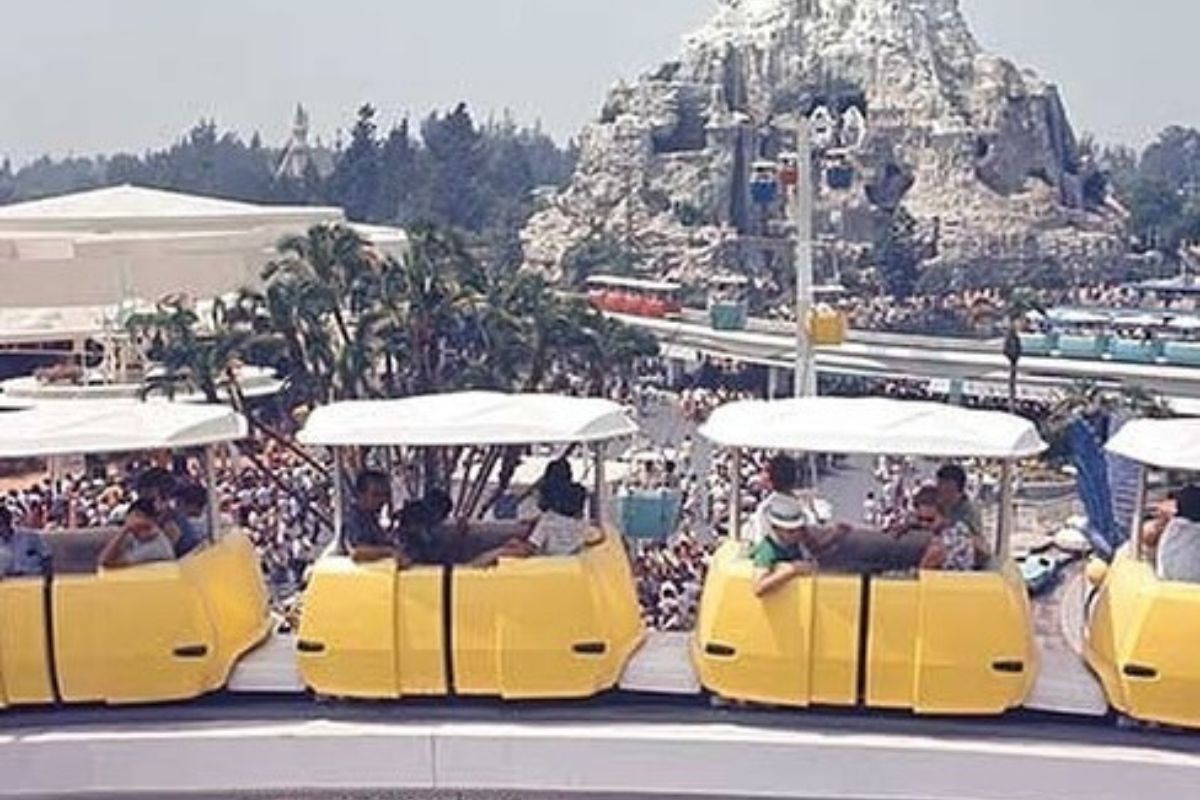 10 Forgotten Disneyland Attractions You’ll Never Ride