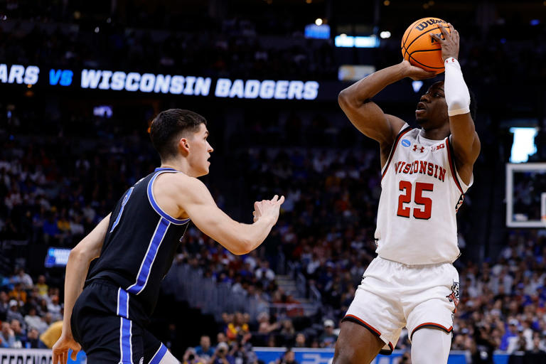 Wisconsin basketball updated roster, projected lineup after Elijah Gray ...